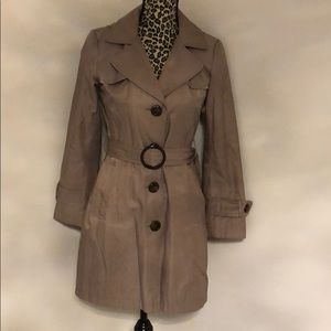 Gallery petite belted trench coat